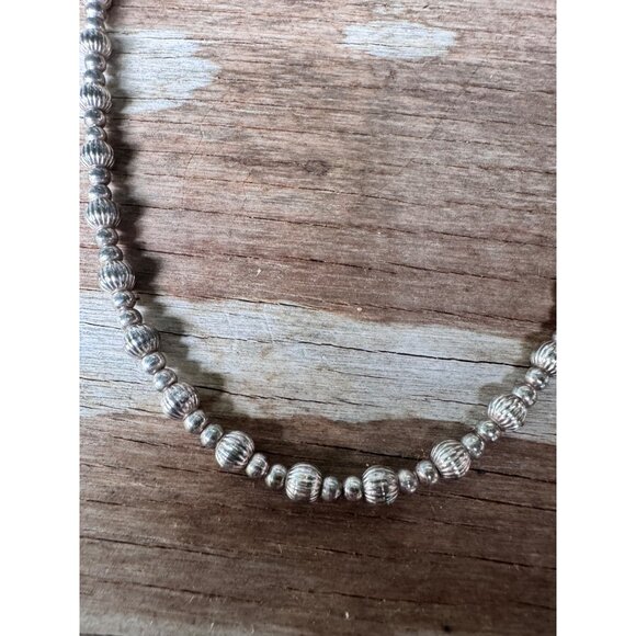 Vintage Sterling Silver Beaded Necklace With Lobster Clasp Closure 18.82g - Picture 2 of 7